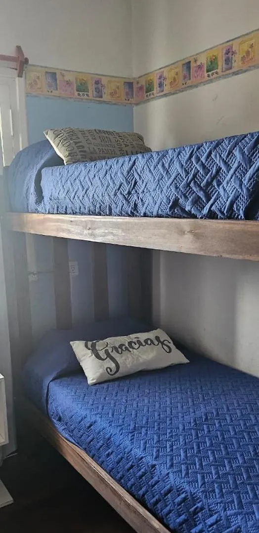 بيت ضيافة Hostel Mendosol ميندوزا